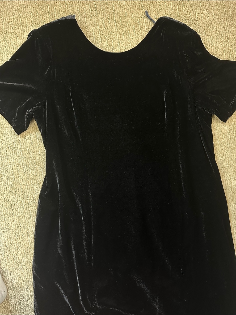 Vintage 90s Gothic Velvet Midi Dress Lace Back Bow Detail Whimsigoth LBD 24 - Picture 9 of 14
